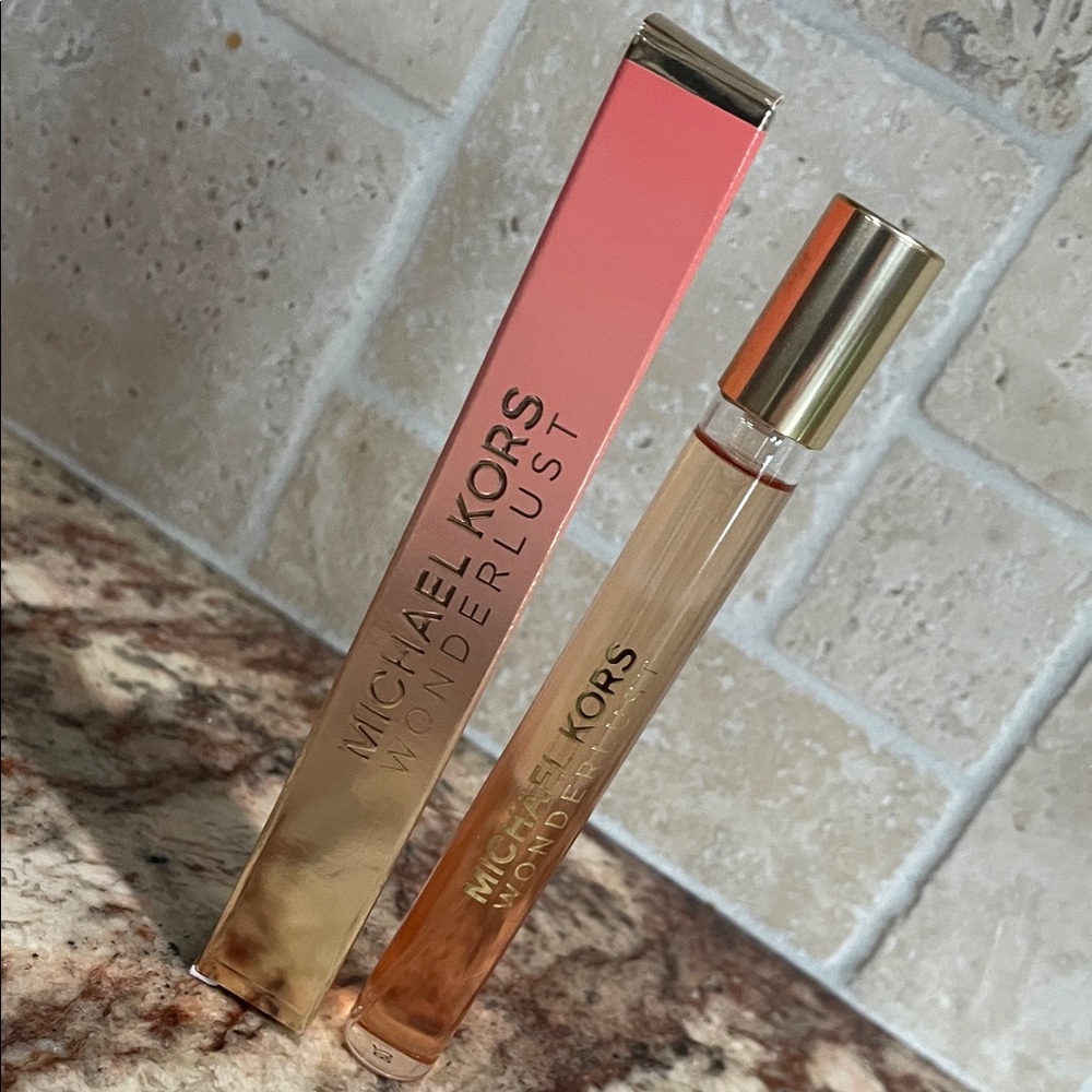 Michael Kors Wonderlust Rollerball - Gold and Pink